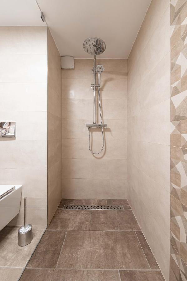 Ozone One Apartment بودابست المظهر الخارجي الصورة